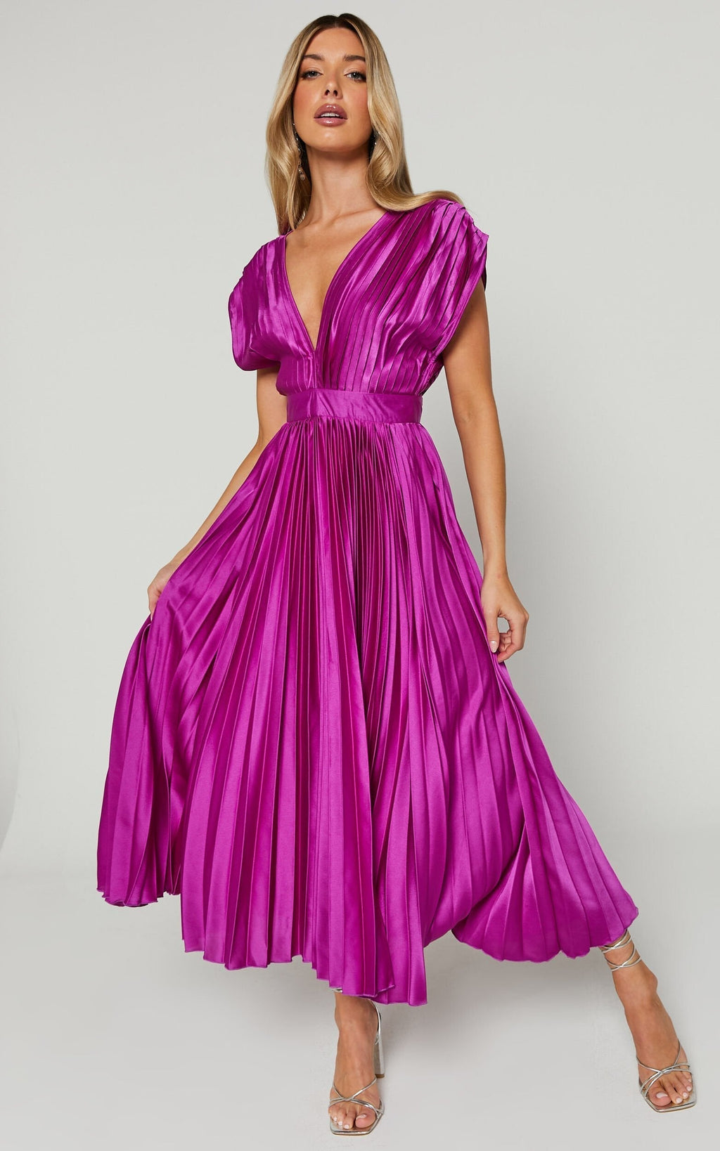 Eulalia | Women's Elegant V-Neck Pleated Midi Dress