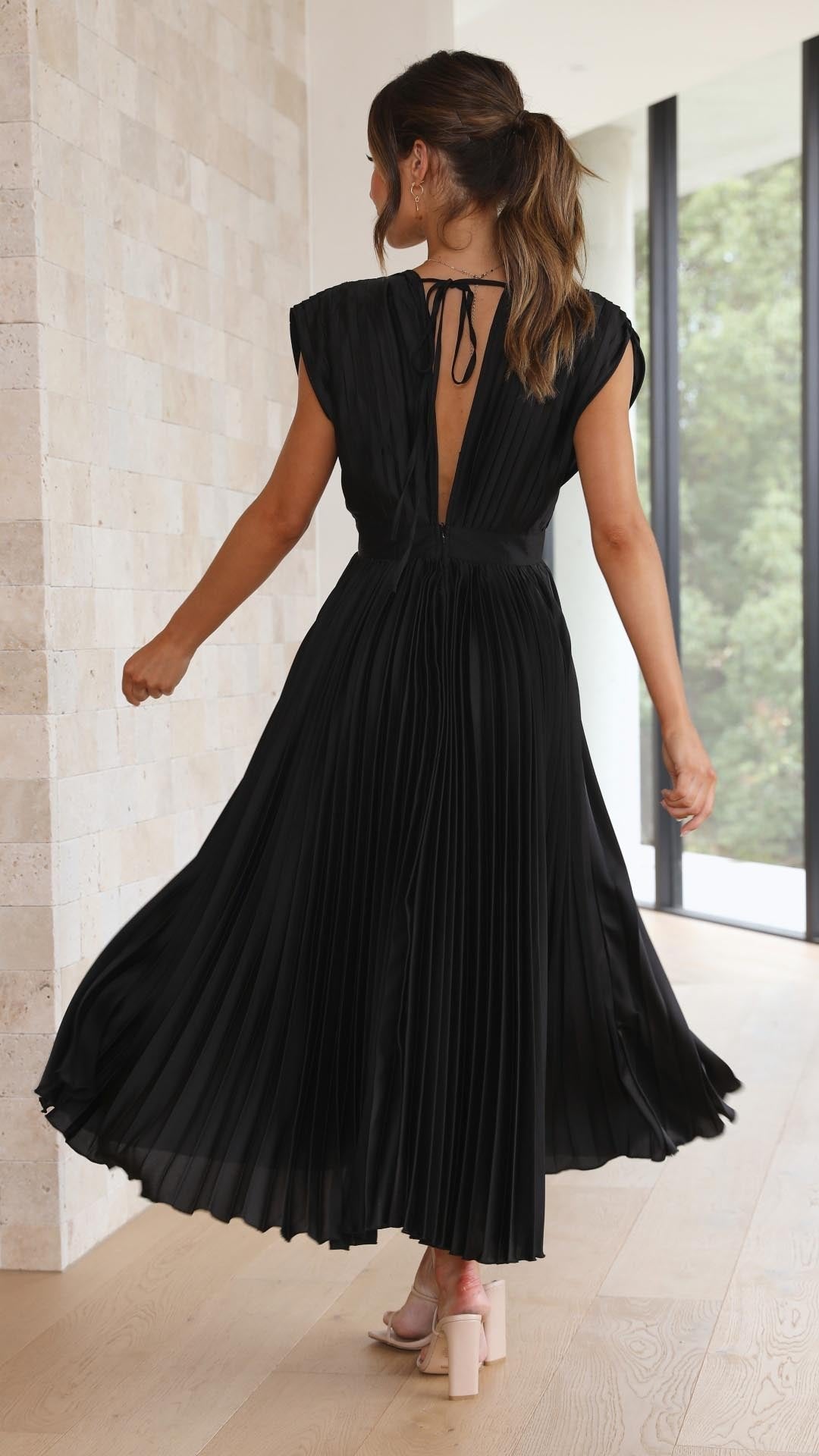 Eulalia | Women's Elegant V-Neck Pleated Midi Dress