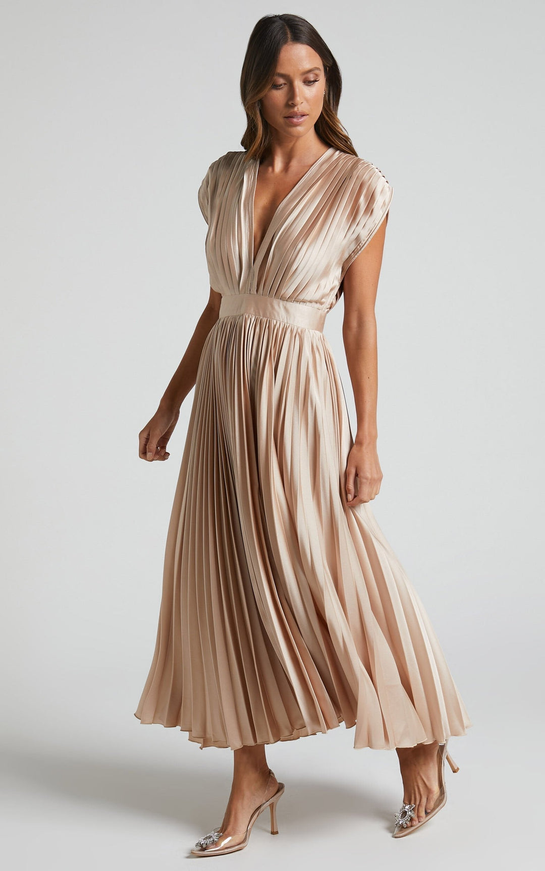 Eulalia | Women's Elegant V-Neck Pleated Midi Dress