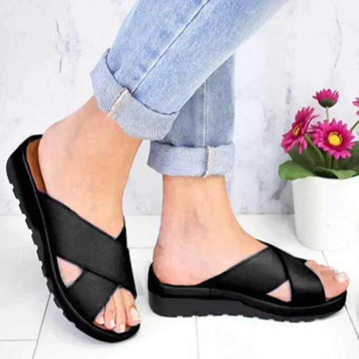 Nadia | Women's Crossover Platform Slide Sandals
