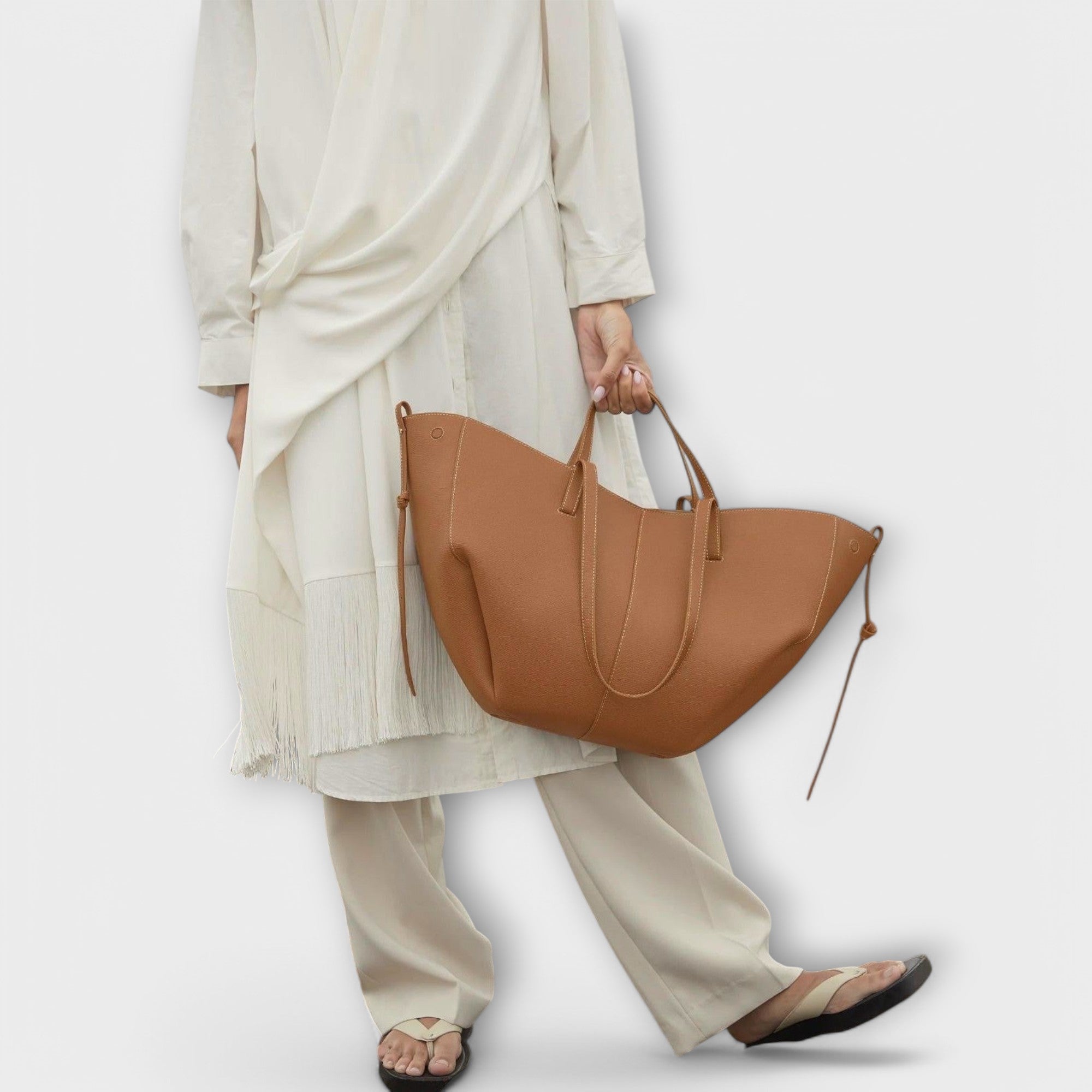 Coraline | Women's Spacious Tote Bag