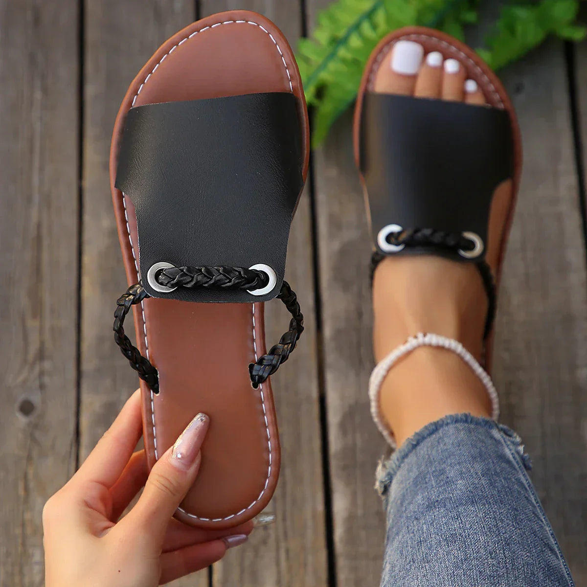 Undine | Women's Braided Loop Slide Sandals