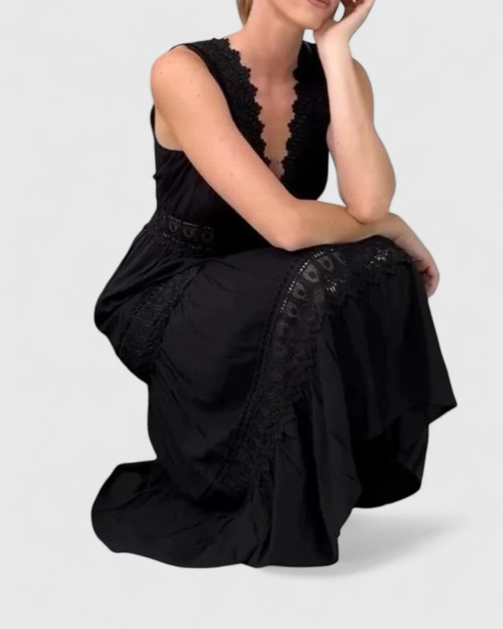 Isavelle | Women's Lace Trim Scallop V-Neck Midi Dress