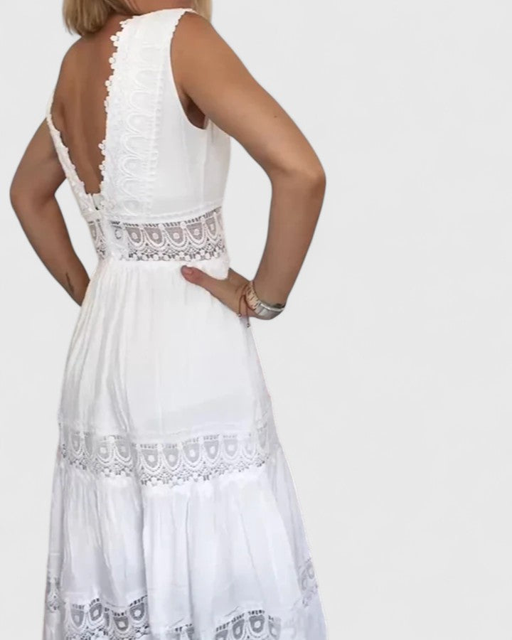 Isavelle | Women's Lace Trim Scallop V-Neck Midi Dress