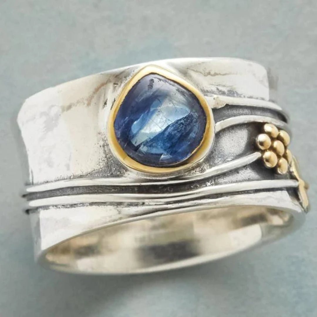 Nyvra | Women's Vintage Blue Stone Statement Ring
